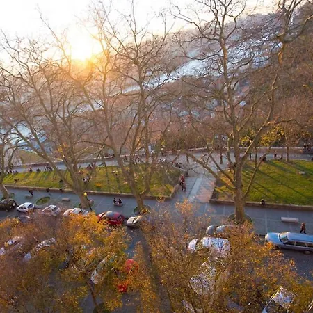 Virtudes Terrace Oporto